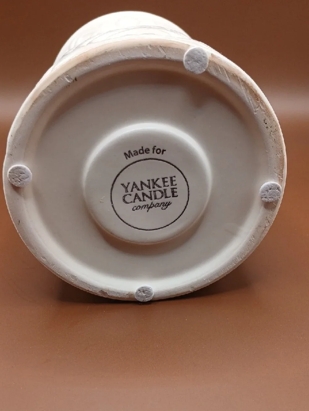Yankee Candle Ceramic Ivory Embossed Wax Warmer